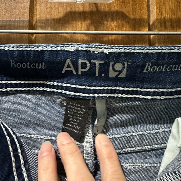 Apt 9 Jeans - Picture 2 of 3